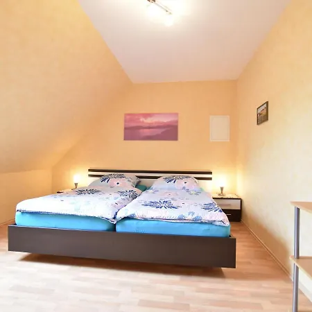 Near Castle Bothmer 公寓 克吕茨