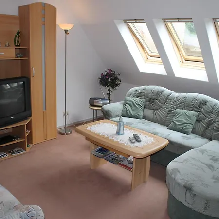 Apartment Near Castle Bothmer Klutz