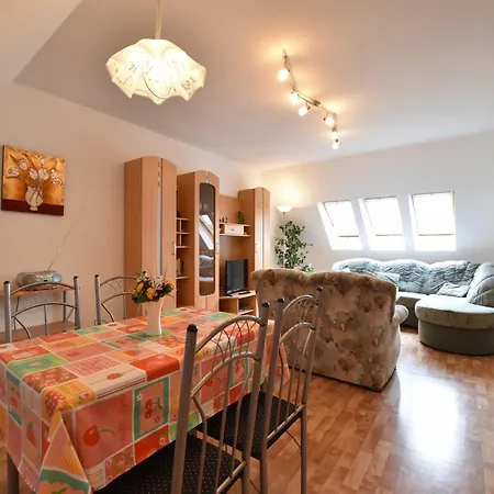 Near Castle Bothmer * Klutz